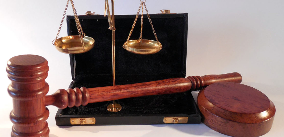 Understanding Law Understanding Law
